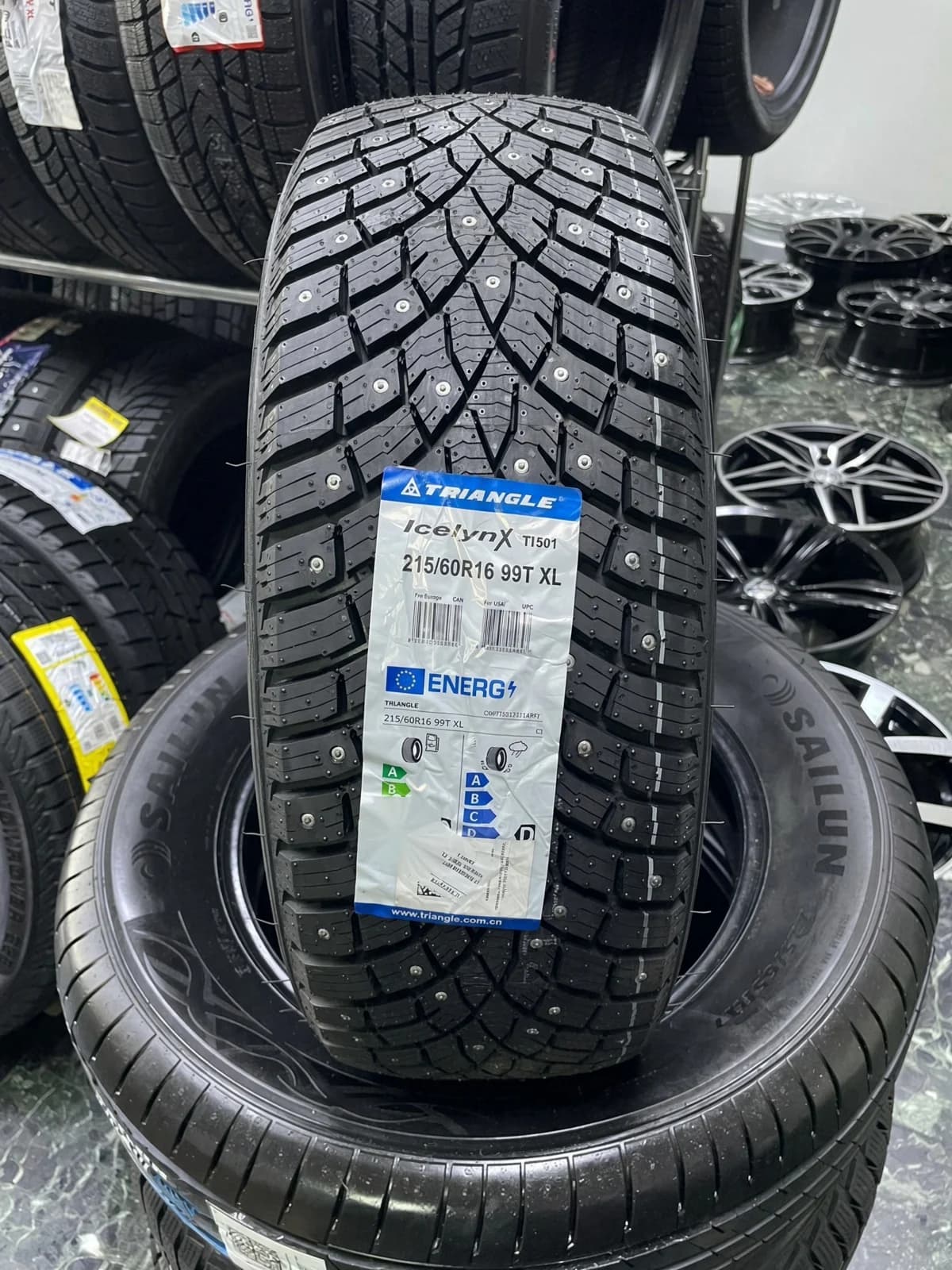 Triangle TI501 IceLynX 215/60 R16 99T XL