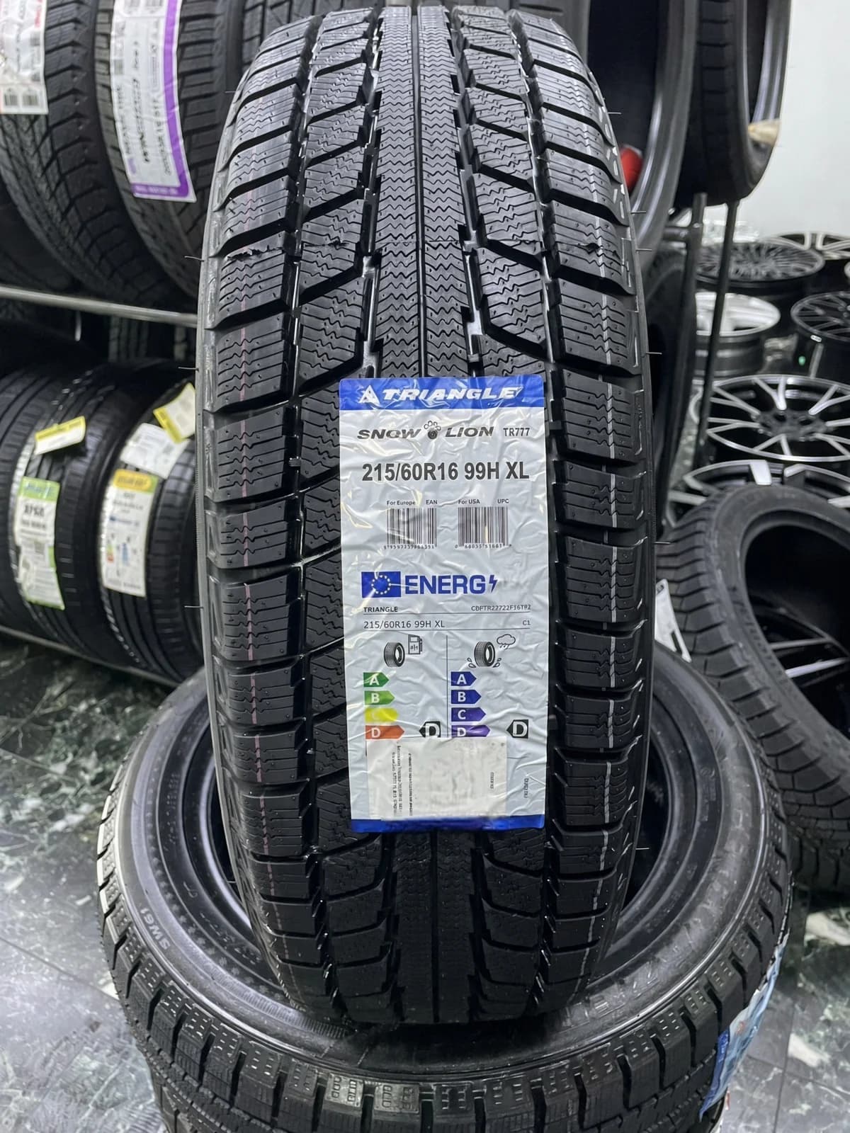 Triangle TR777 215/60 R16 99H XL
