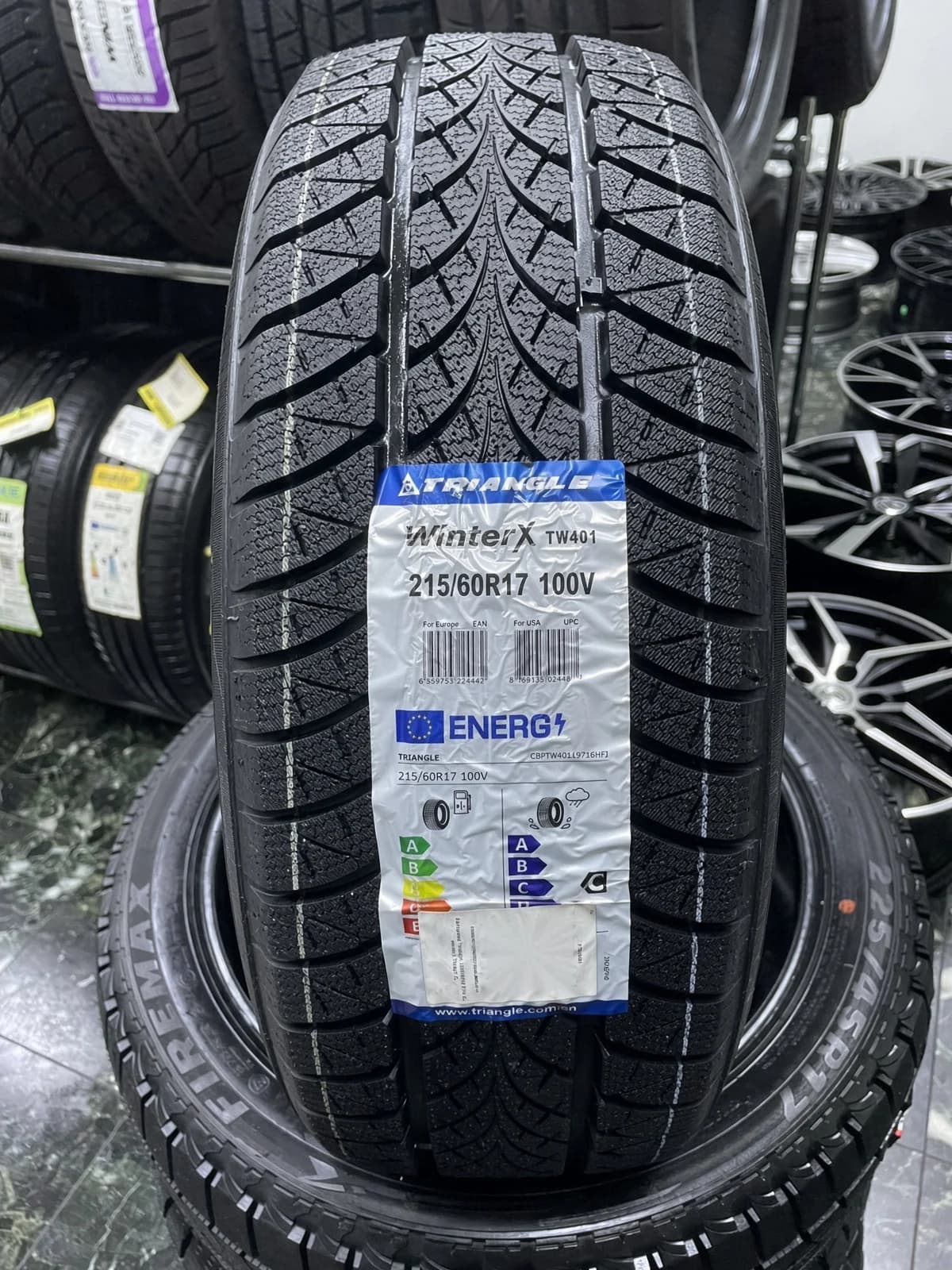 Triangle WinterX TW401 215/60 R17 100V