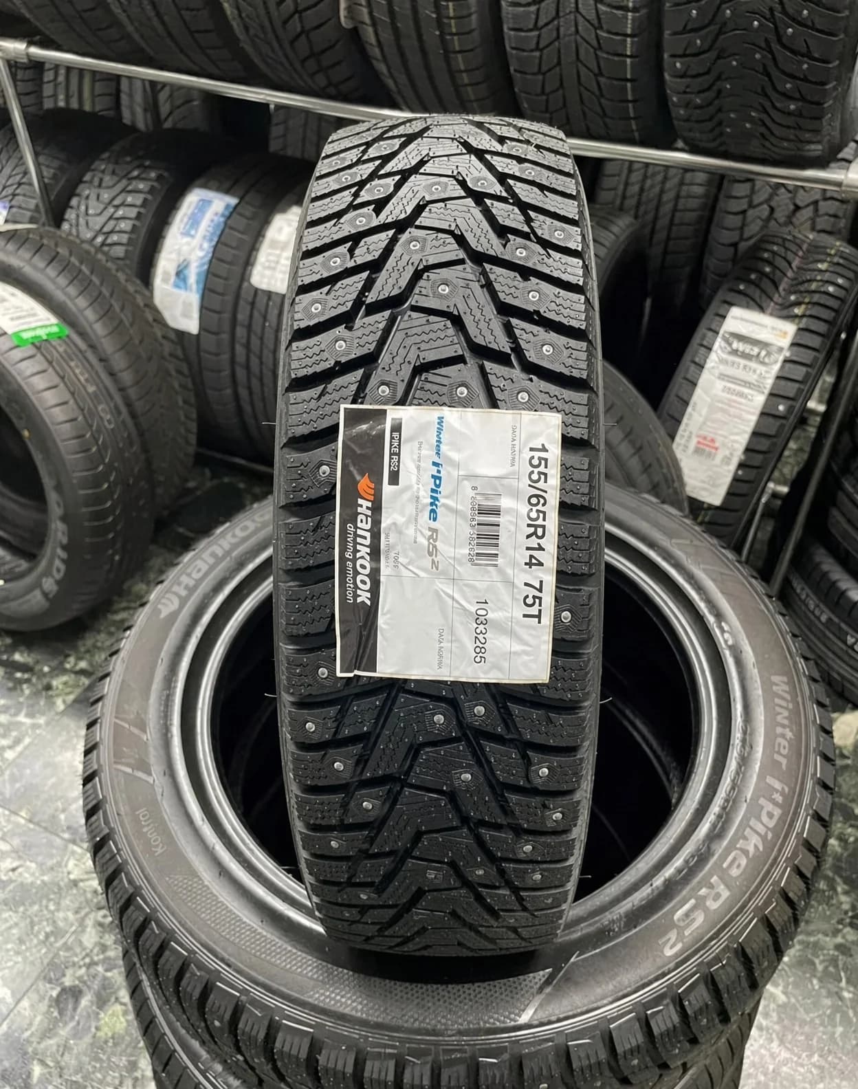 Hankook W429 i Pike RS2 155/65 R14 75T